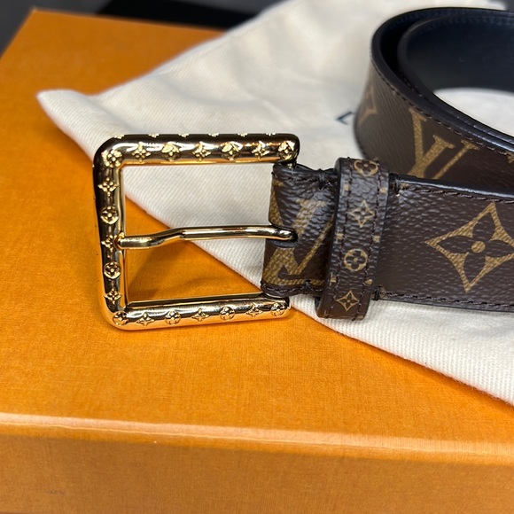 •Louis Vuitton Belt - Picture 3 of 6